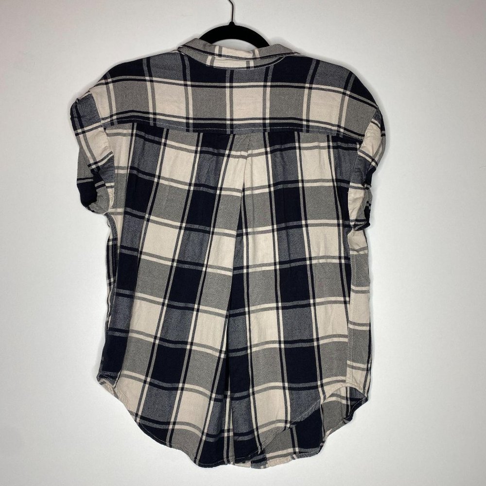 Jachs Girlfriend Quinn Button Front Flannel Top - image 2